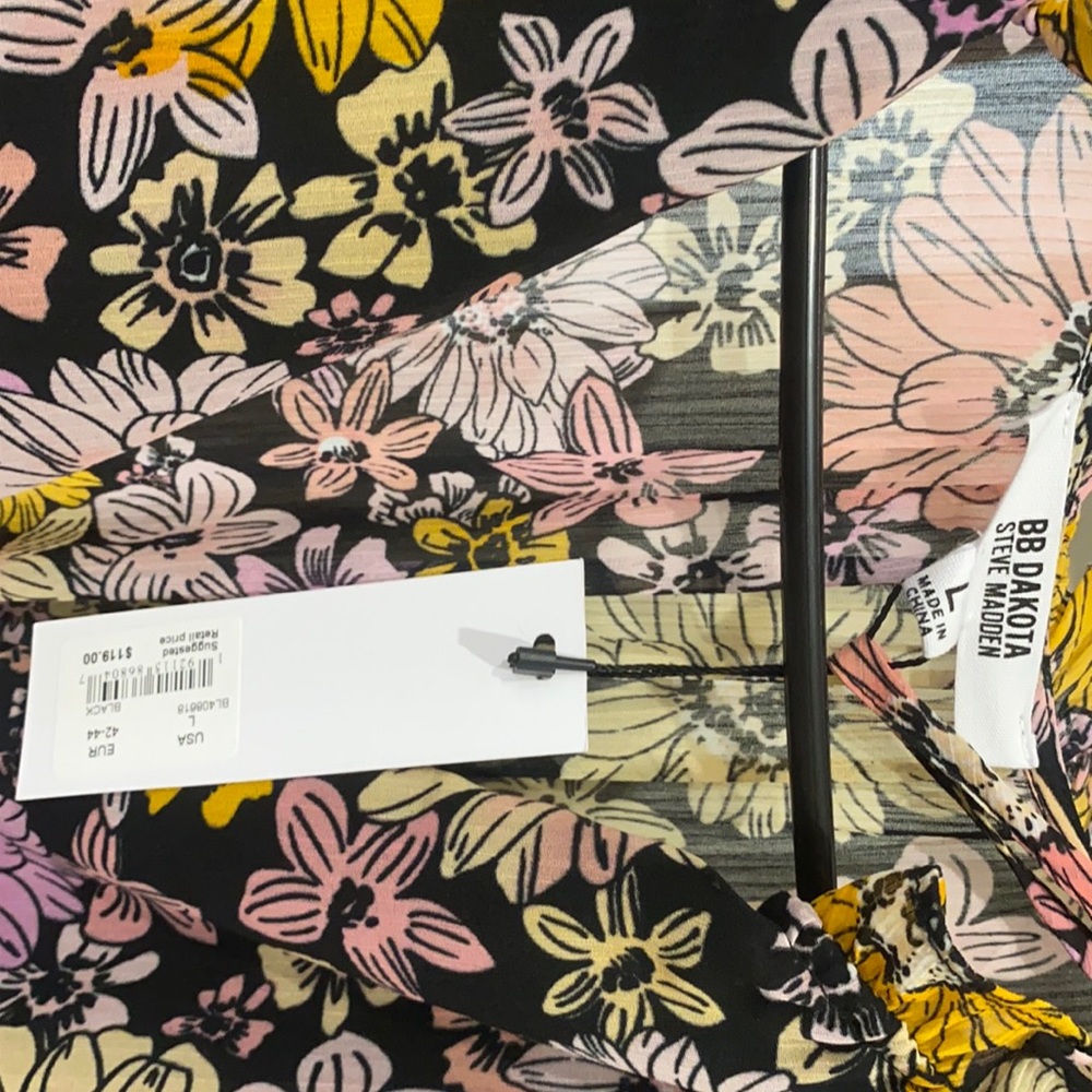 bb dakota dress size large